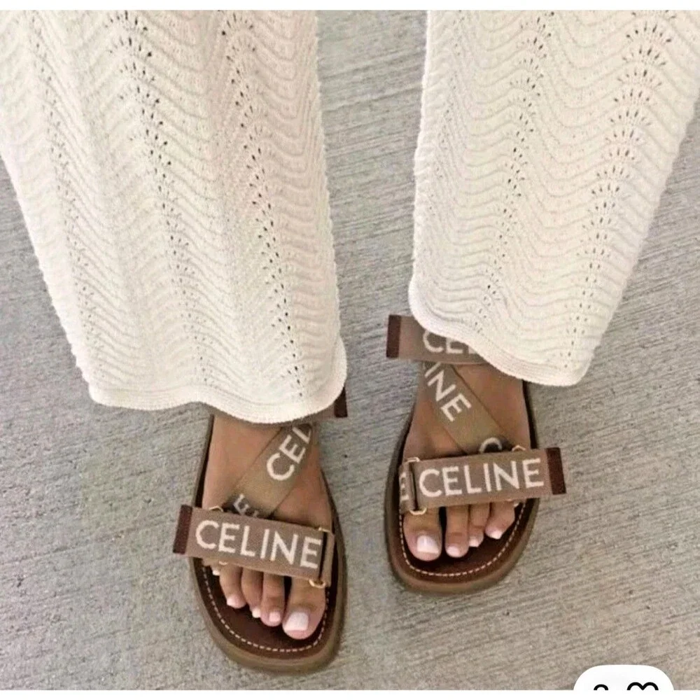 CELINE Paris Leo Wool Jacquard Strappy Sandals Light Beige/White Sz 37 MSRP $850